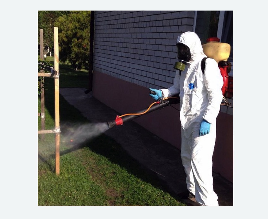 травля клещей на участке в Муравленко